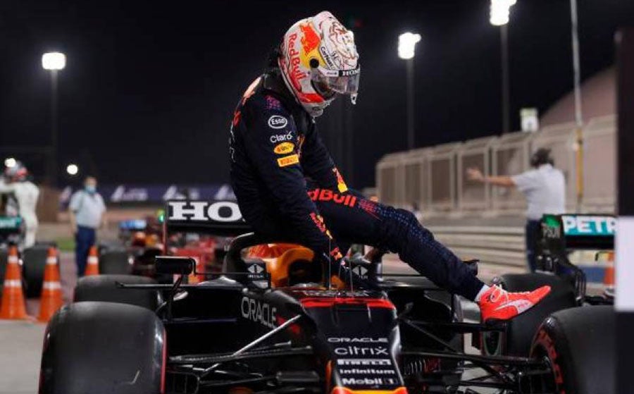 Verstappen sale de su Red Bull