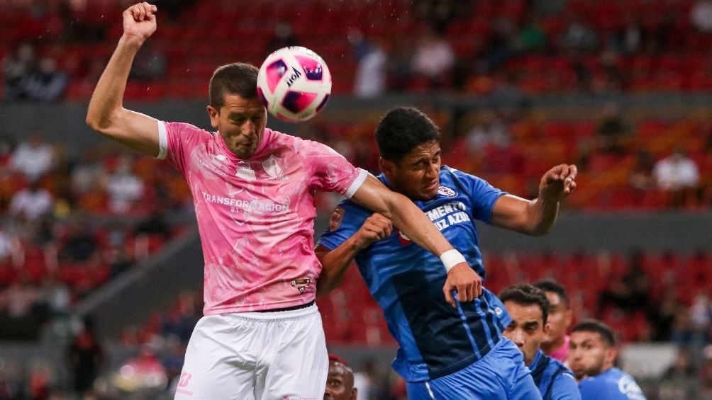 Atlas y Cruz Azul repartieron unidades