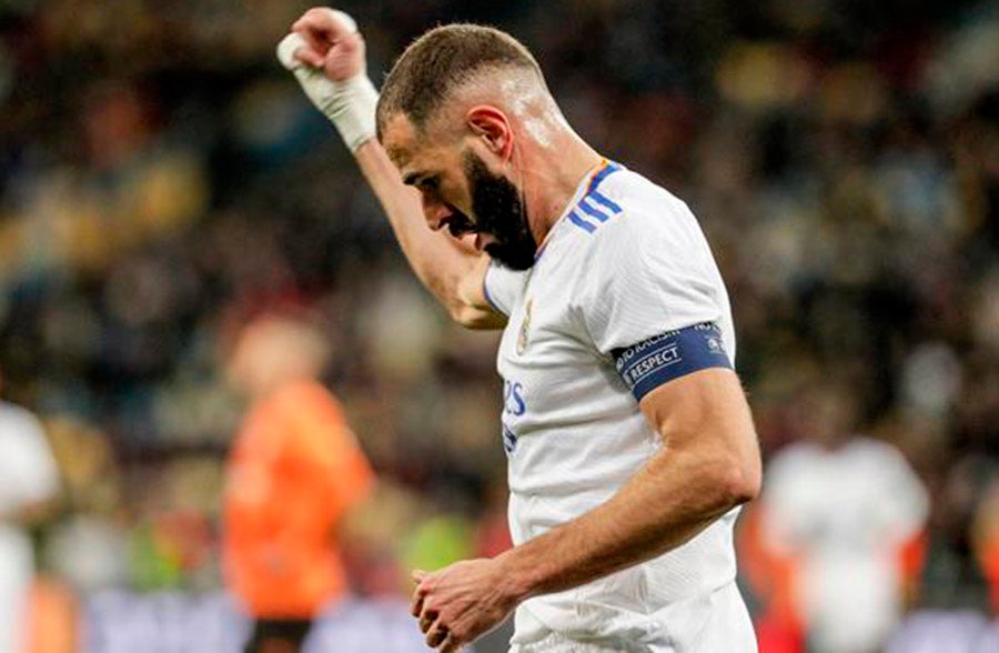 Karim Benzema celebra gol