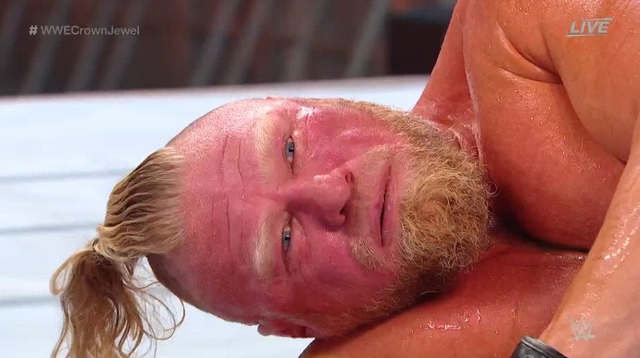 Brock Lesnar tras la pelea con Reings