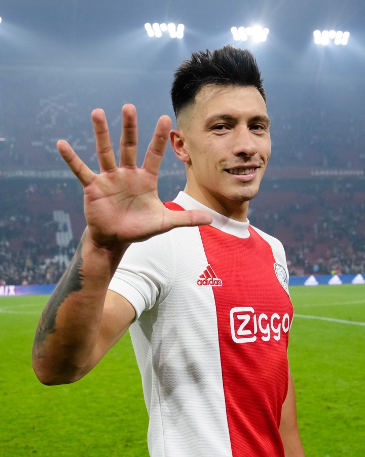 Lisandro Martínez recuerda los cinco goles ante PSV