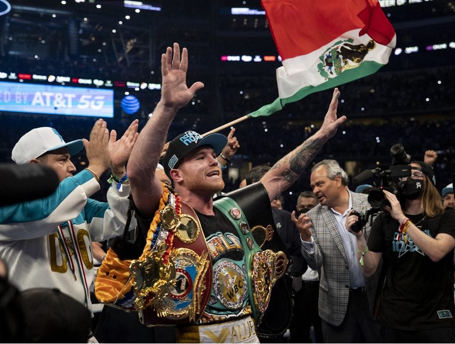 Canelo Álvarez tras vencer a Joe Saunders