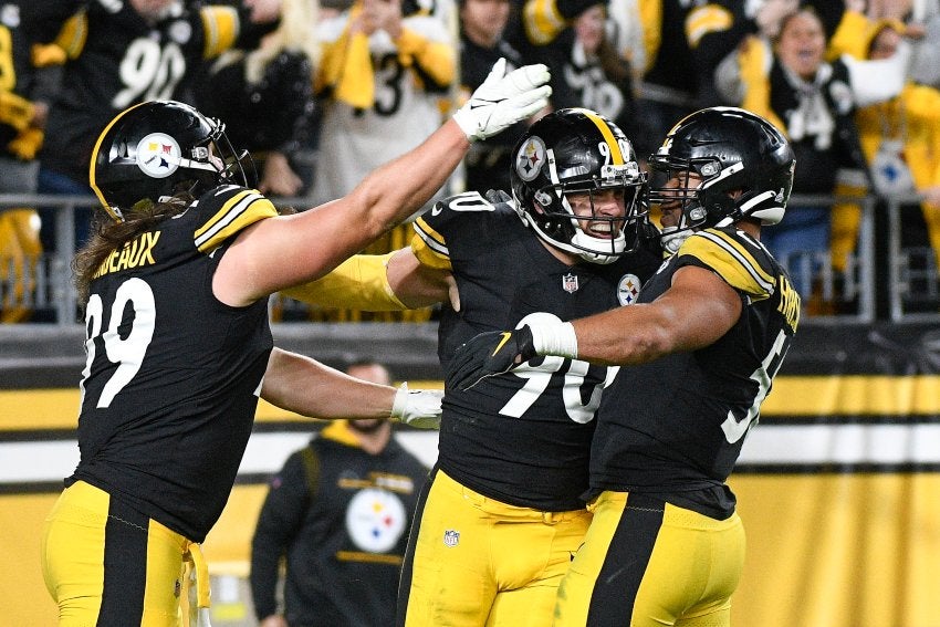 Jugadores de Steelers celebrando