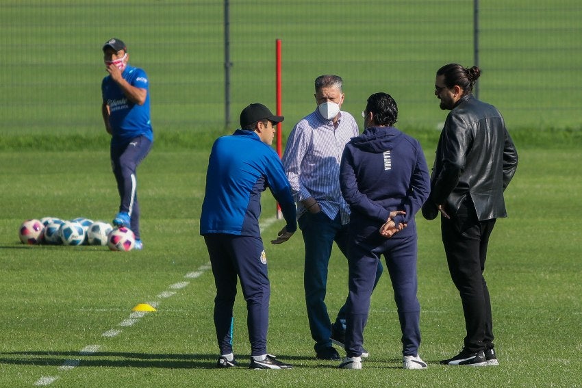 Peláez, Leaño y Vergara en un entrenamiento del Rebaño
