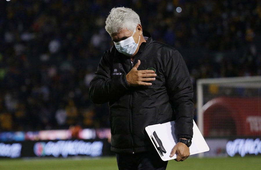 Ferretti, conmovido por el recibimiento de la afición de Tigres