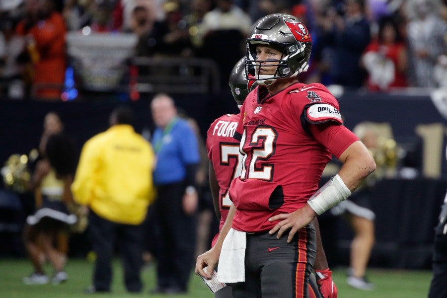 Tom Brady durante un partido con Bucs