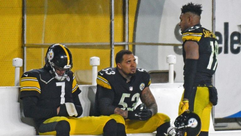 Big Ben con algunos compañeros en los pasados playoffs