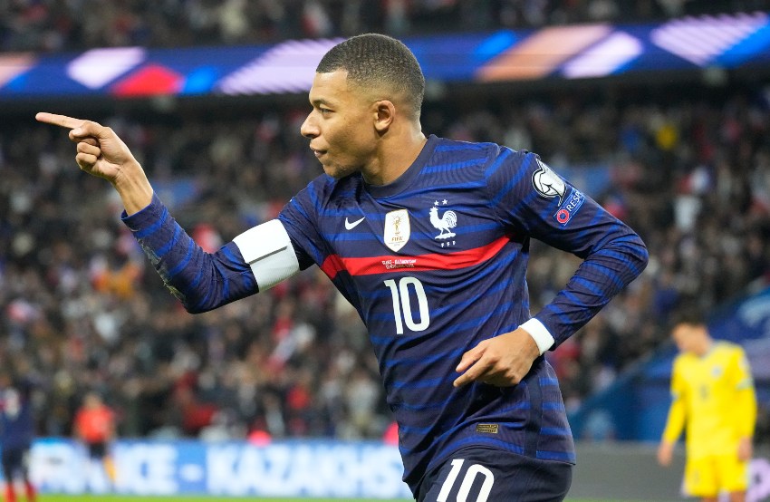 Kylian Mbappé tras anotar gol a favor de Francia