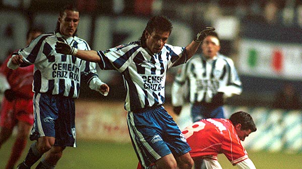 Marcelino Bernal en juego contra Toluca 