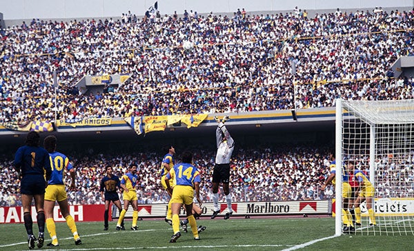 Adrián Chávez en partido con América 