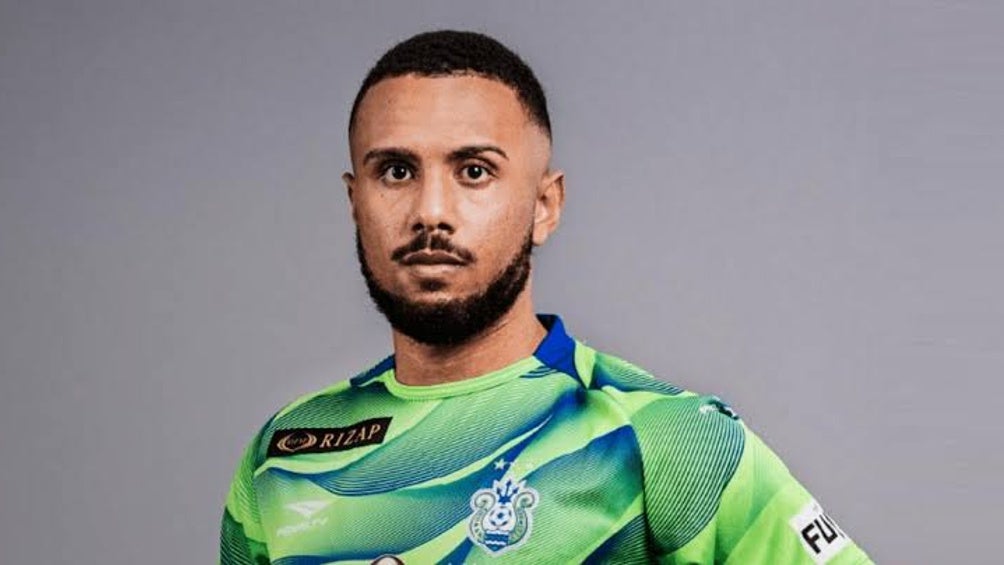 Riuler Oliveira con el Club Bellmare en Japón