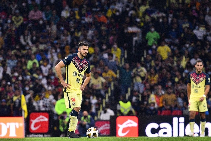 Henry Martín en derrota vs Pumas