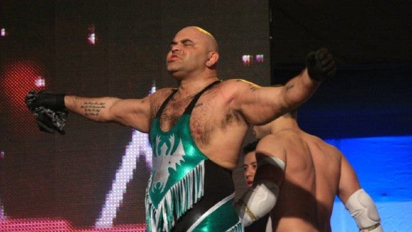 Konnan previo a una lucha