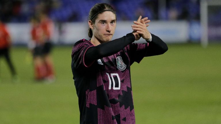 Marcelo Flores festejando con la Selección Mexicana Sub20