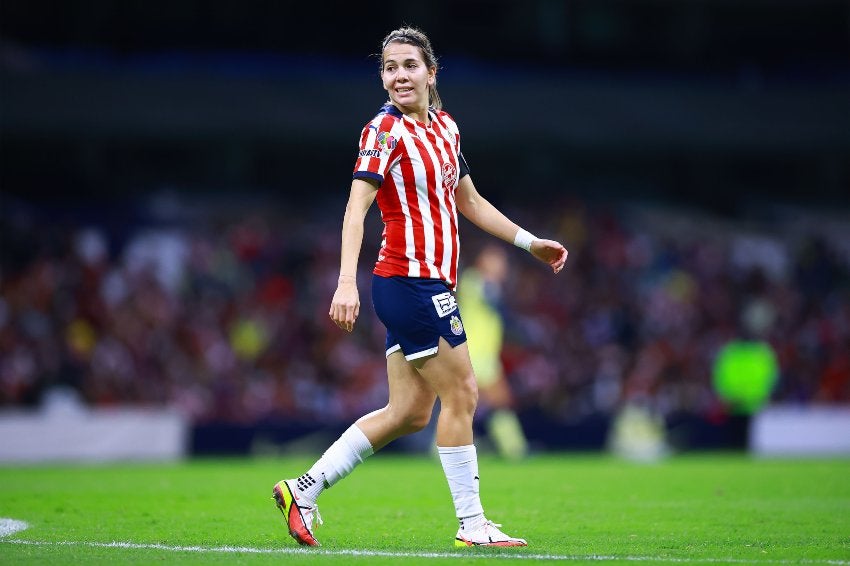 Alicia Cervantes en un partido de Chivas