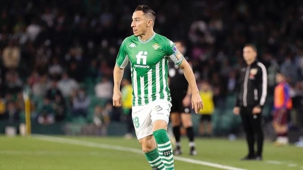 Guardado en acción con el Betis