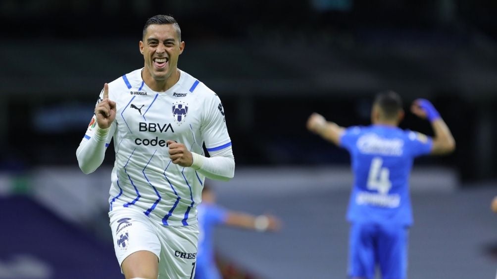 Funes Mori en partido con Rayados 