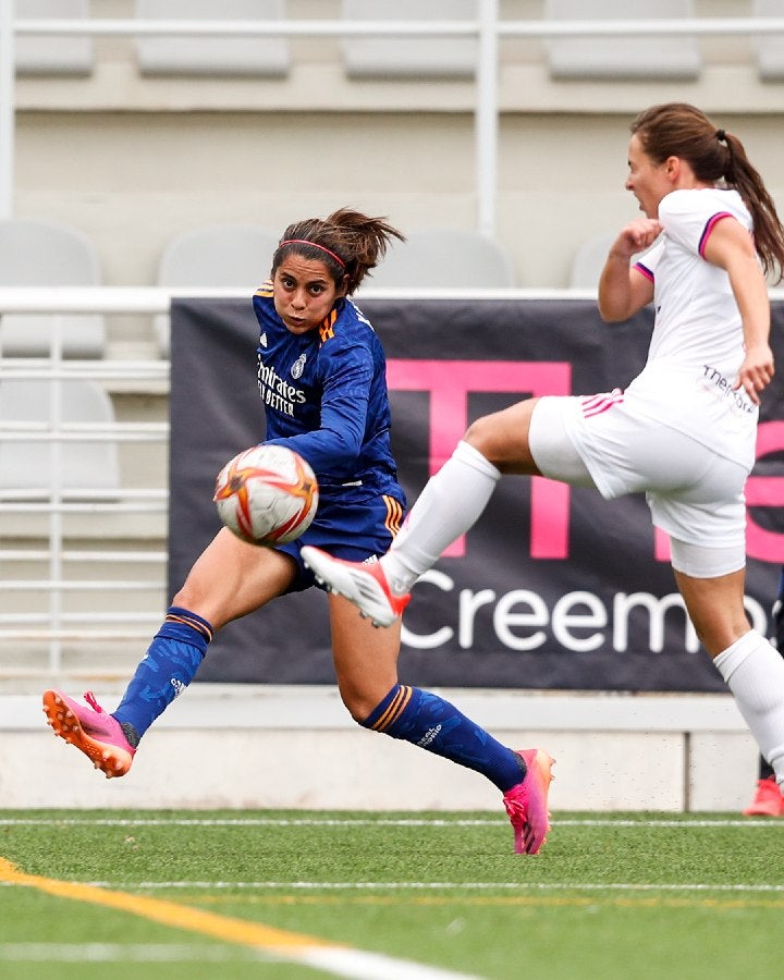 Kenti Robles durante un partido con el Real Madrid