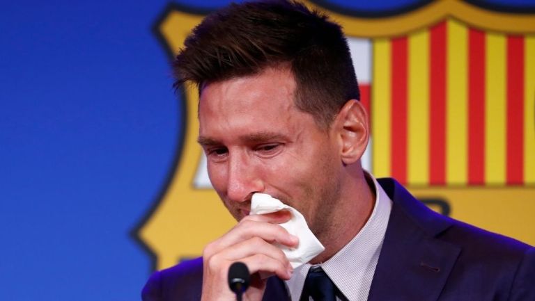 Lionel Messi en llanto en su despedida con Barcelona
