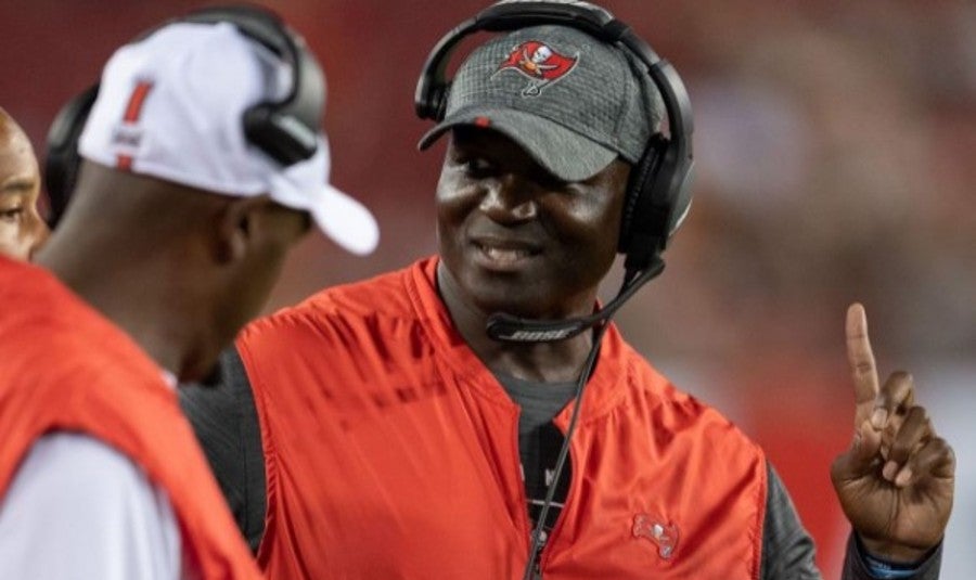 Todd Bowles en juego con Tampa Bay