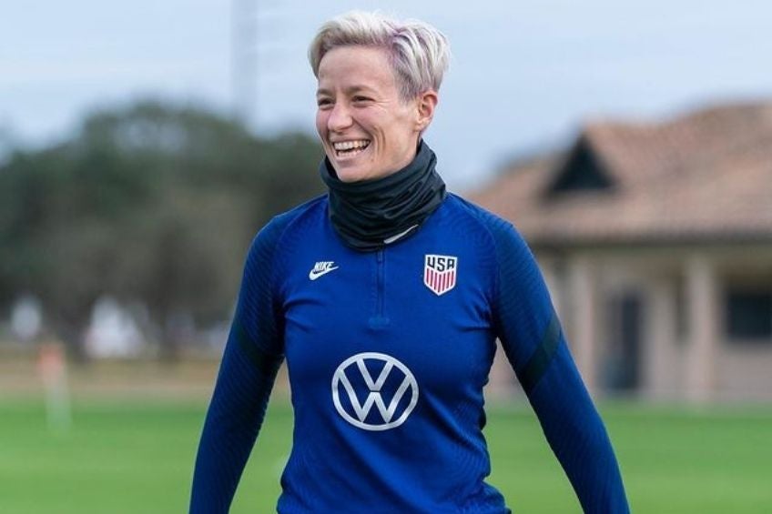 Megan Rapinoe entrenando con la Selección de Estados Unidos