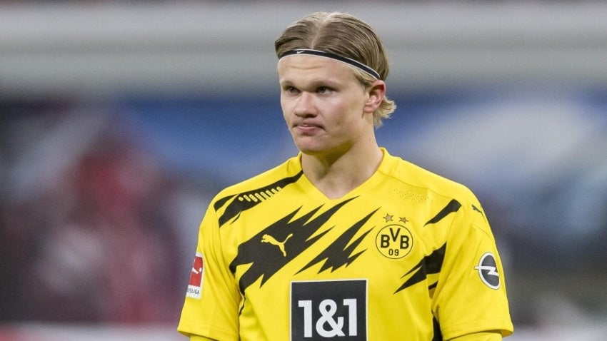 Haaland en un partido del Borussia Dortmund