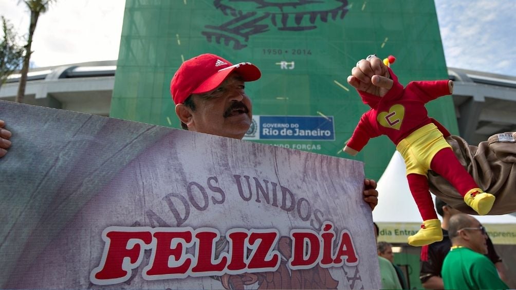 El Compayito con un aficionado 