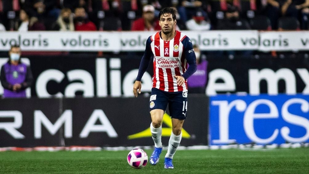 Briseño en un partido con Chivas