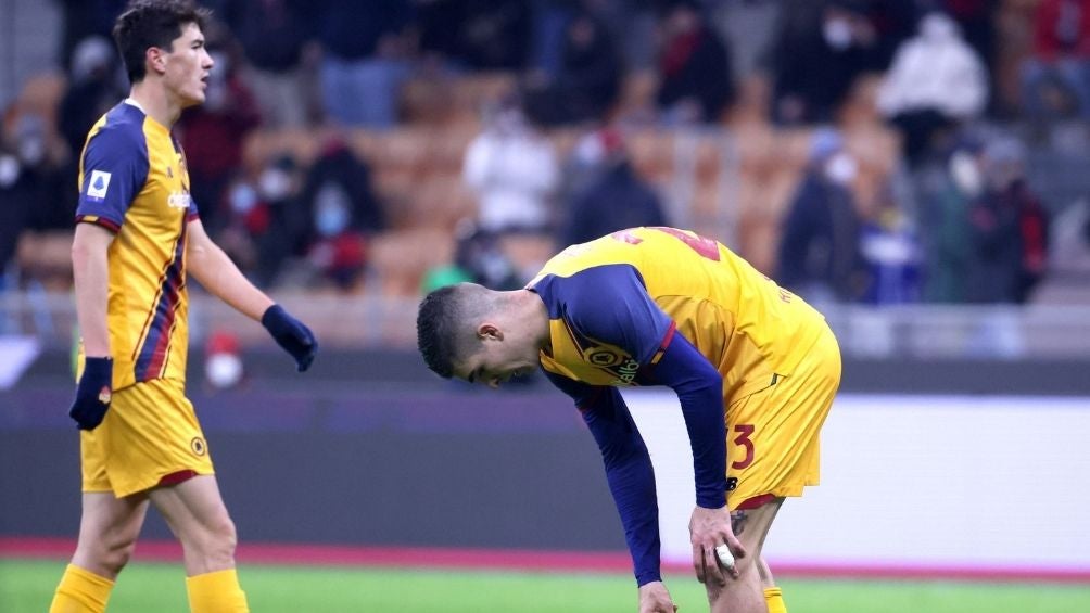 Futbolistas de la Roma tras la derrota