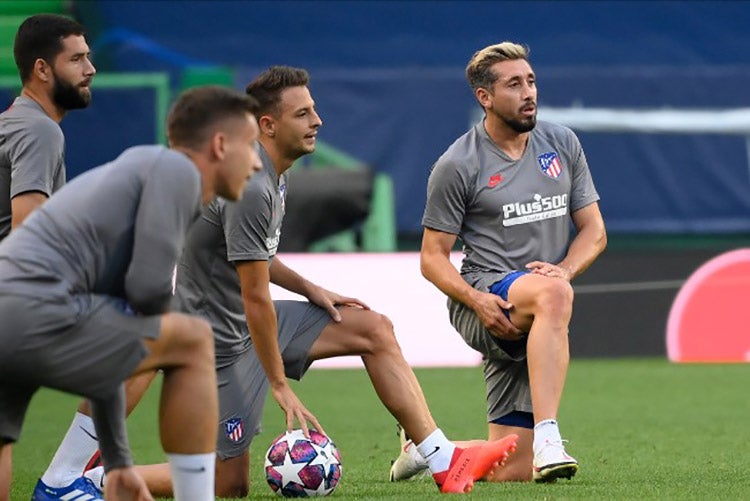 Héctor Herrera en un entrenamiento con el Atlético de Madrid 