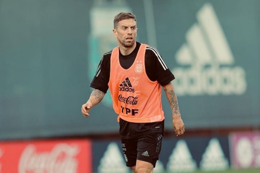 Papu Gómez entrenando con Argentina