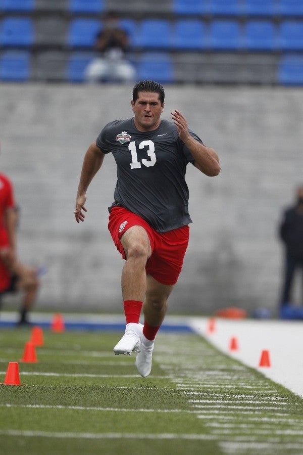 Héctor Zepeda competirá por una lugar en la NFL