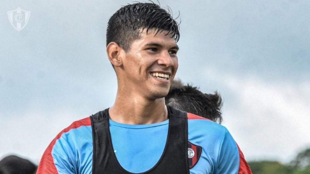 Morales se aleja de Cruz Azul 