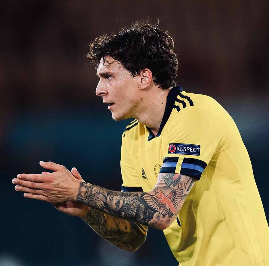 Victor Lindelof, con la selección sueca de futbol