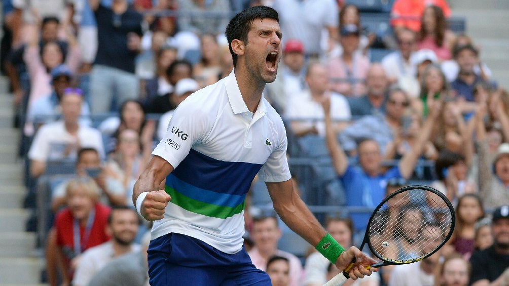 Novak Djokovic celebrando triunfo en el US Open