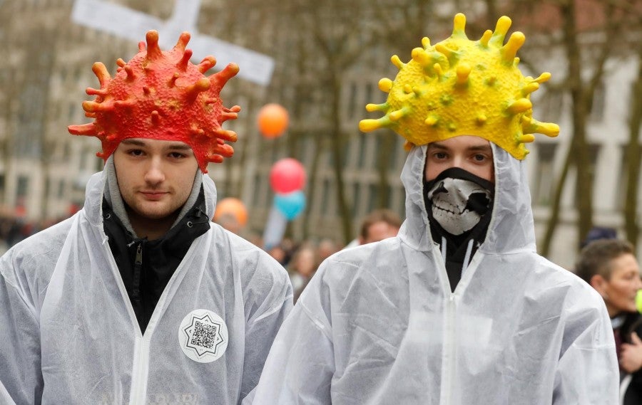 Protestas contra medidas anteicovid-19 en Suiza