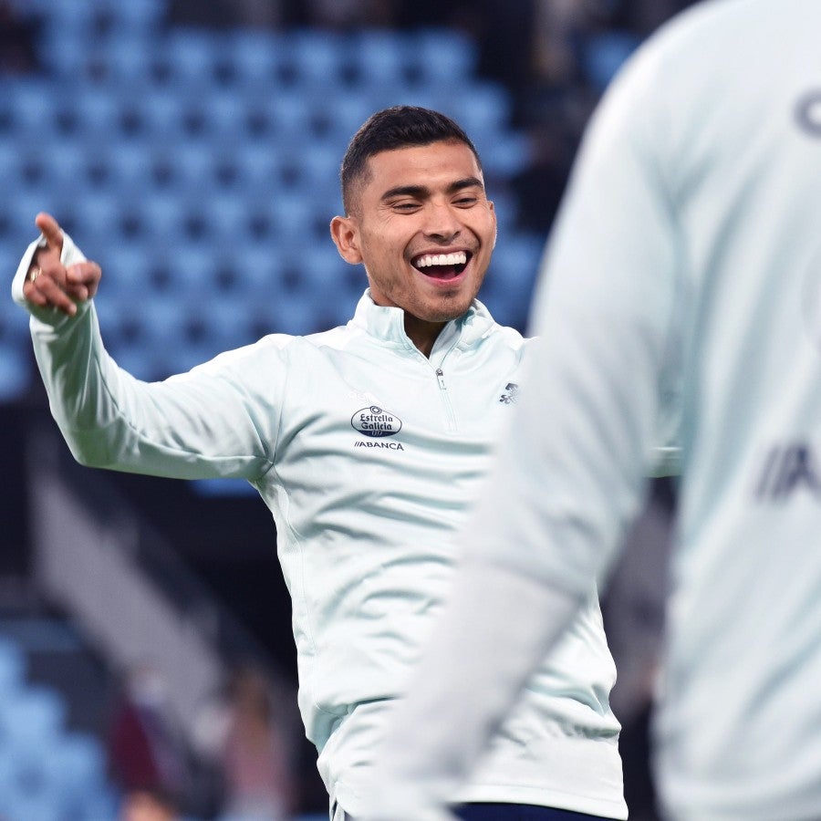 Orbelín Pineda durante un entrenamiento con el Celta