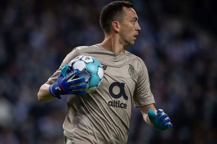 Agustín Marchesín durante un partido del Porto