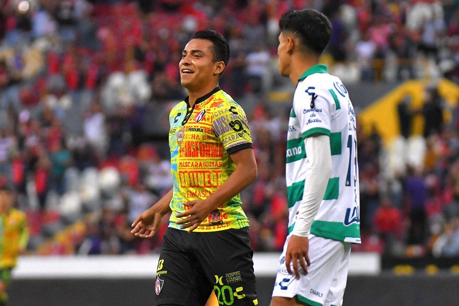 Jairo Torres durante un partido con el Atlas