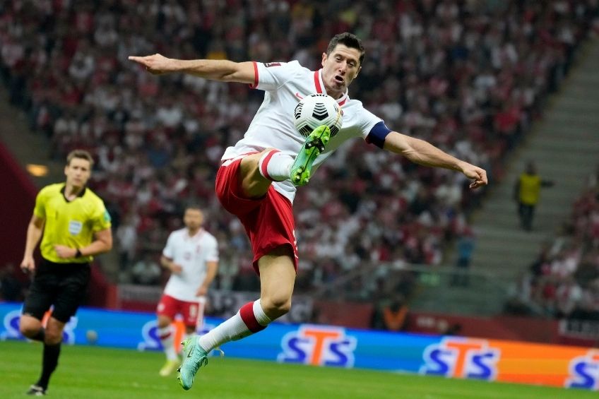 Lewandowski durante un partido de Polonia