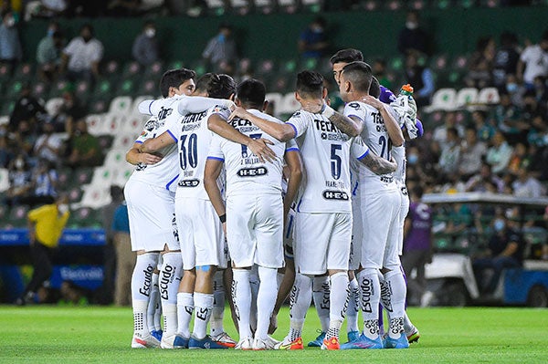 Jugadores de Rayados previo a un partido