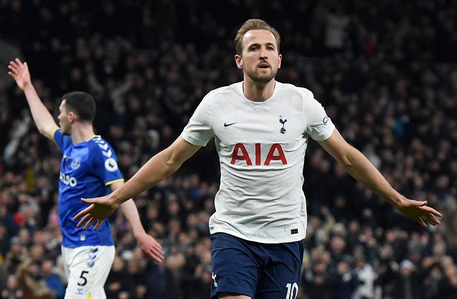 Harry Kane comandó goleada de los Spurs