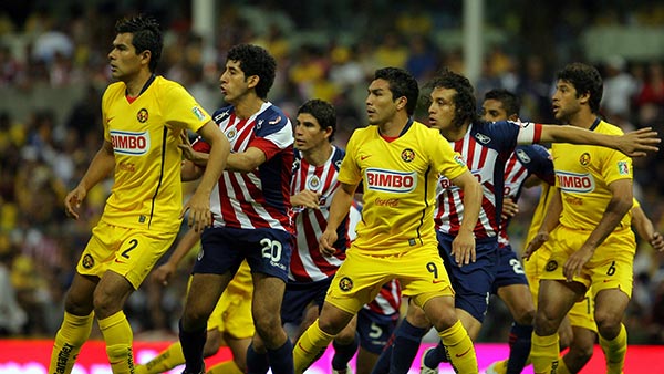 La pasión de un partido entre América y Chivas