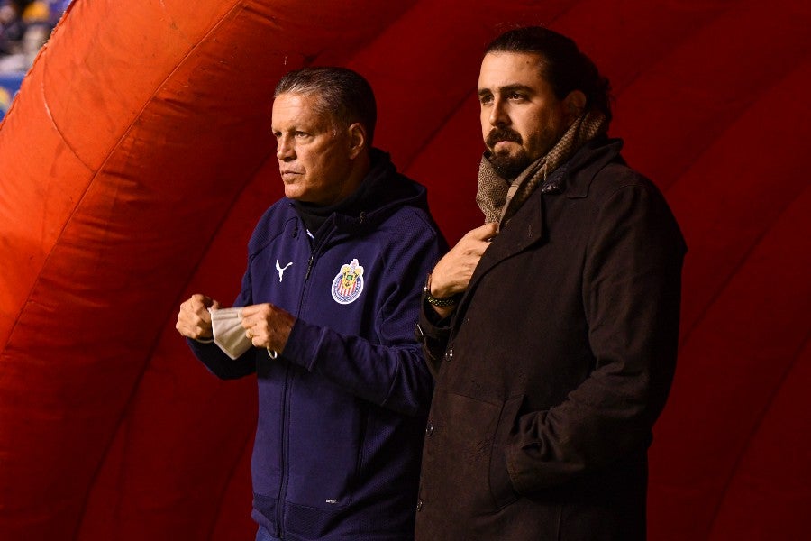 Amaury Vergara junto a Ricardo Peláez