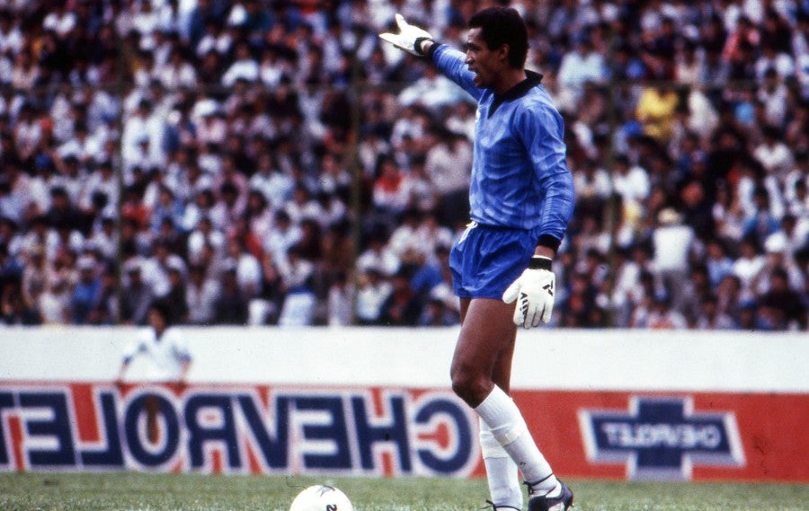 Adrián Chávez con América en 1986