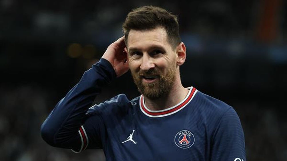 Messi jugando partido de Champions League con el PSG ante Real Madrid