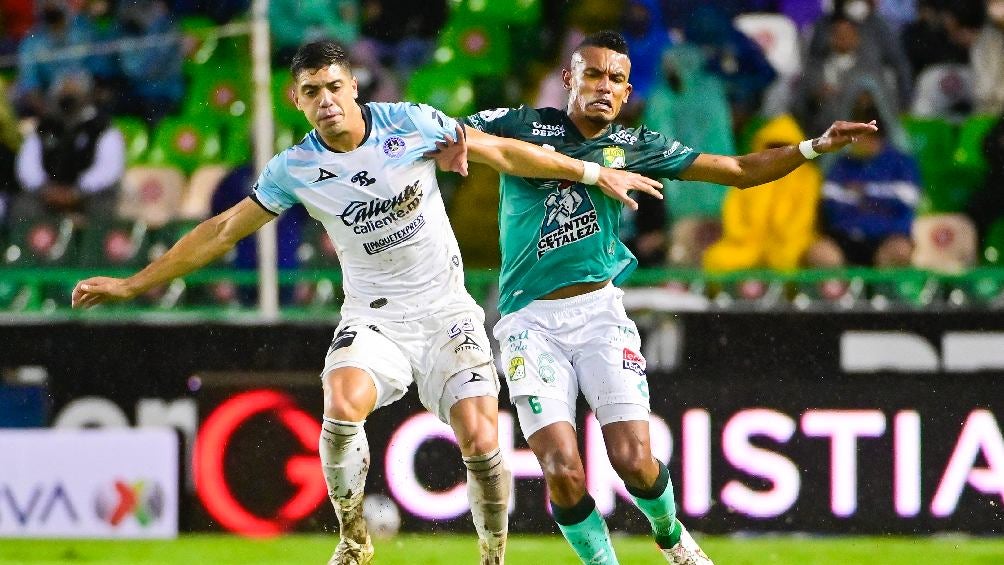 León vs Mazatlán durante partido correspondiente a la Liga MX