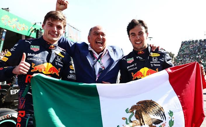 Max Verstappen, Checo Pérez y su padre