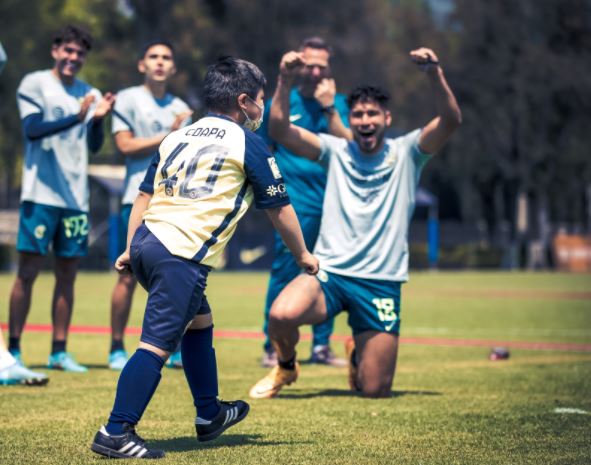 Jugadores del América en el Día Mundial Del Síndrome De Down