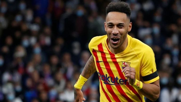 Pierre-Emerick Aubameyang en festejo con Barcelona